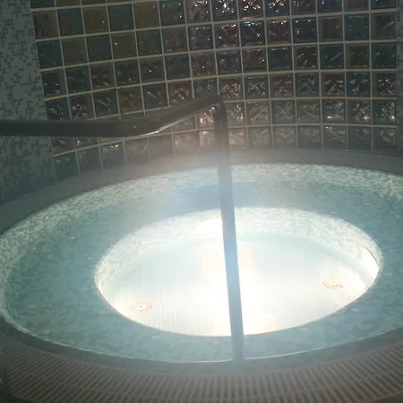 Balneario Fuencaliente فندق 2*